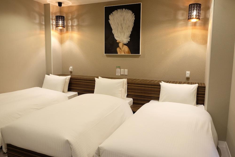 Hotel 88 Shinsaibashi Oszaka Kültér fotó