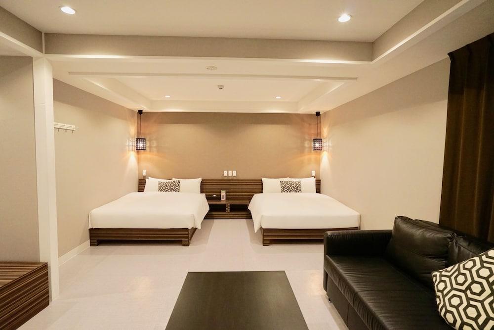Hotel 88 Shinsaibashi Oszaka Kültér fotó