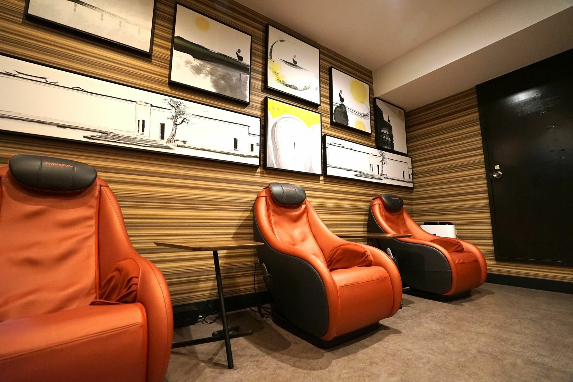 Hotel 88 Shinsaibashi Oszaka Kültér fotó